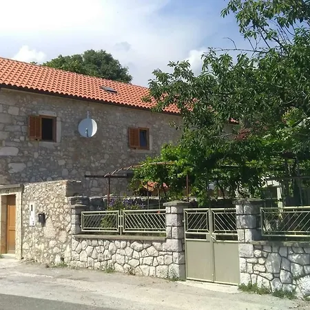 Ferienhaus Vinodol In Bribir, Bei Novi Vinodolski - Crikvenica 度假居 布里比尔