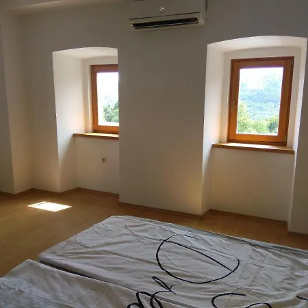 Feriehus Ferienhaus Vinodol In Bribir, Bei Novi Vinodolski - Crikvenica